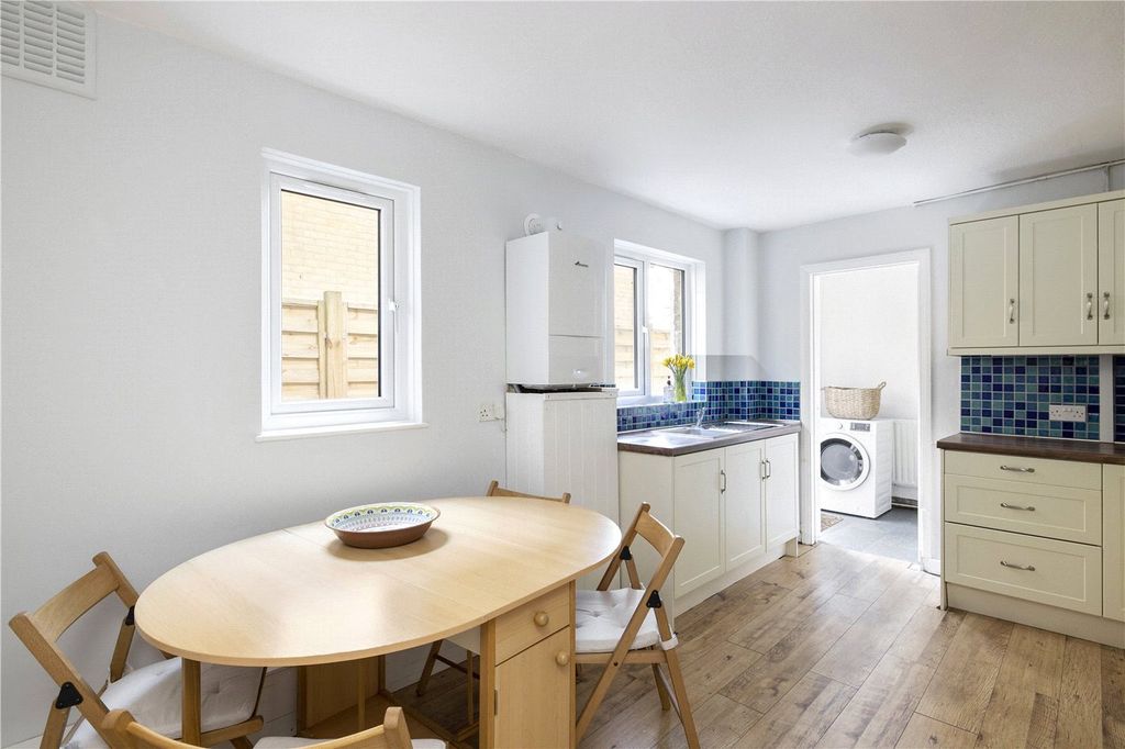 Property photo 3 of 9 Kitchen/Diner