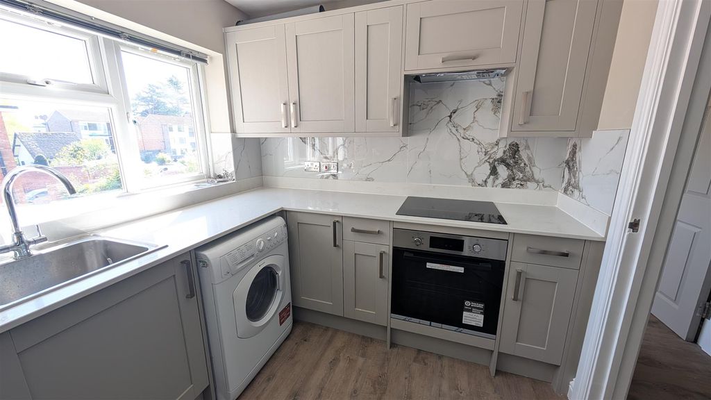 Property photo 2 of 11 Pxl_20260424_140402739.Mp.Jpg