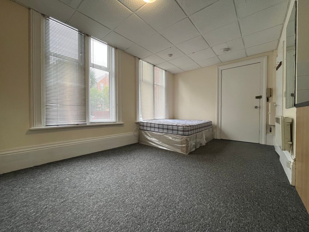 Property photo 1 of 4 Img_5475