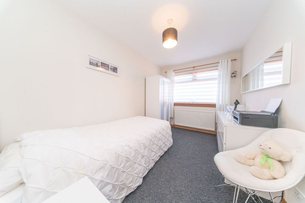 Additional image 10 of 4 bed villa for saleJamphlars Road, Cardenden, Lochgelly KY5