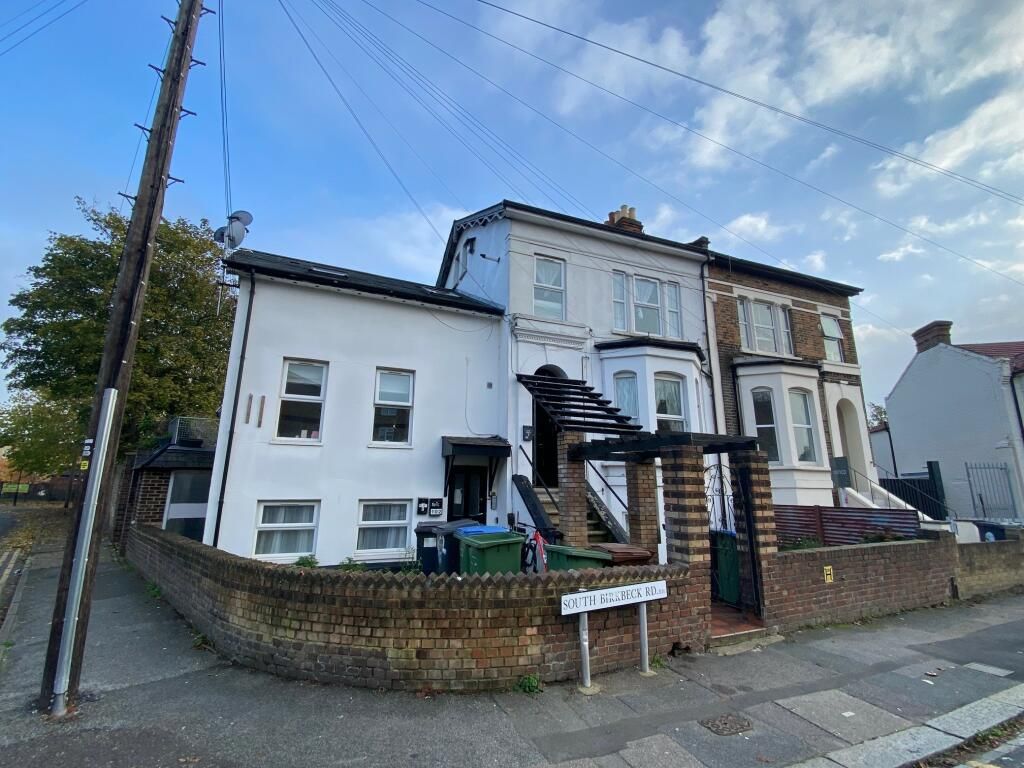 Property photo 1 of 4