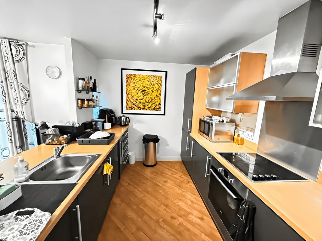 Property photo 2 of 16 Image