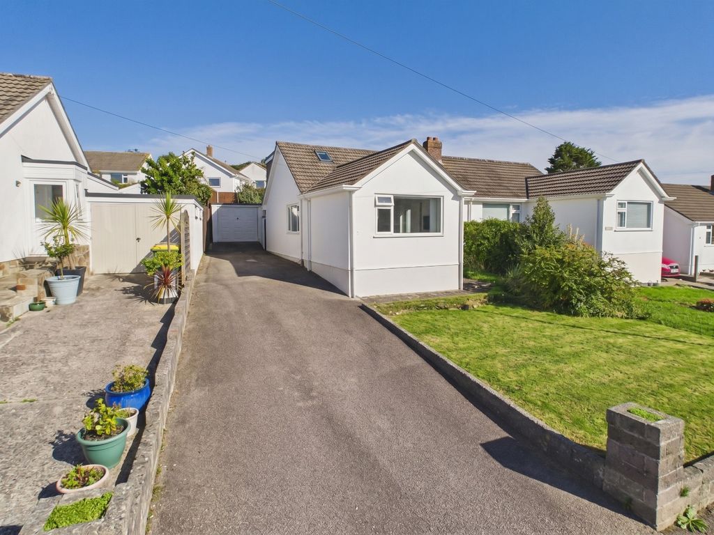 Property photo 1 of 29 5541532