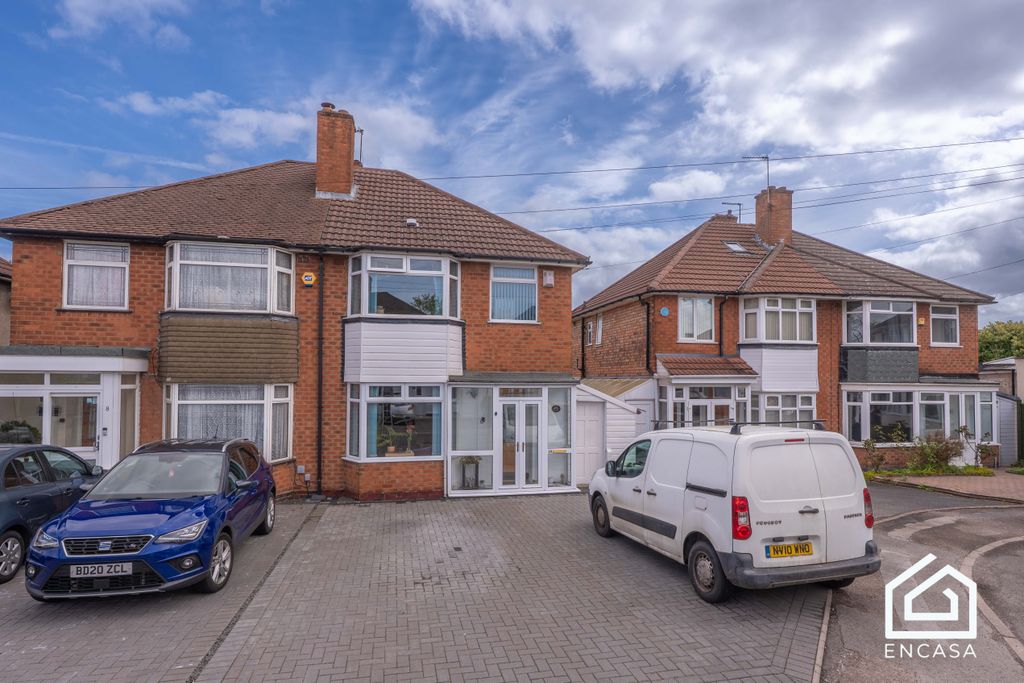 Property photo 1 of 18