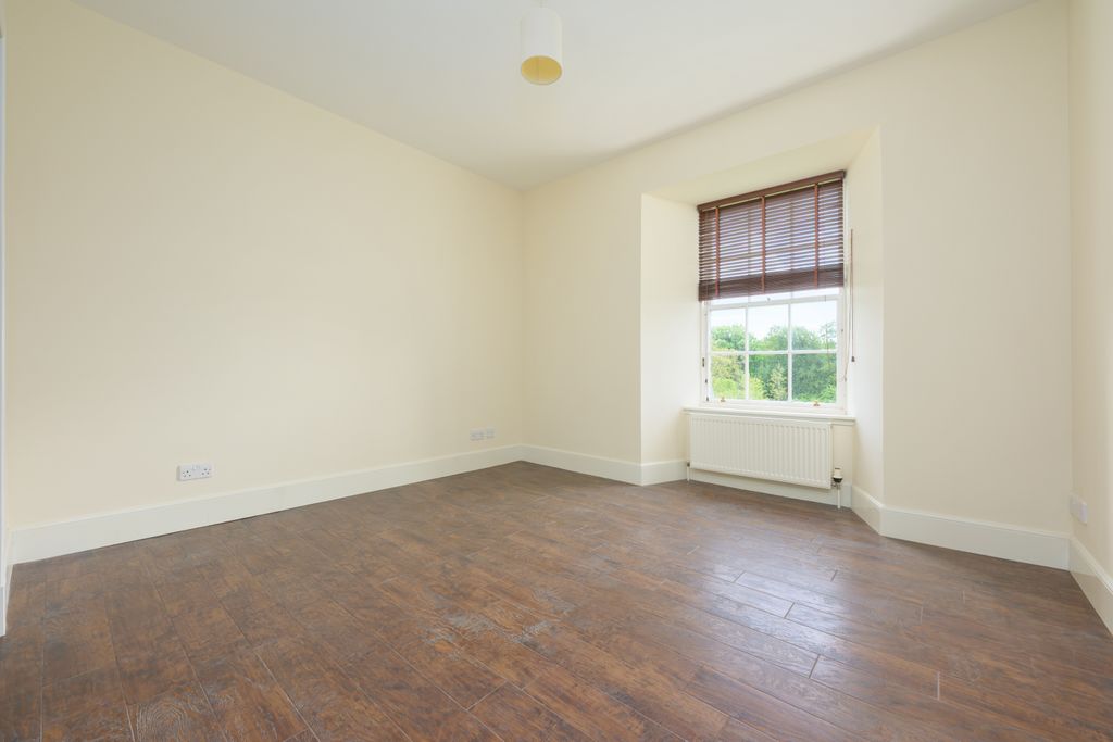 Additional image 13 of 3 bed flat for sale11 Craigflower House, Torryburn KY12
