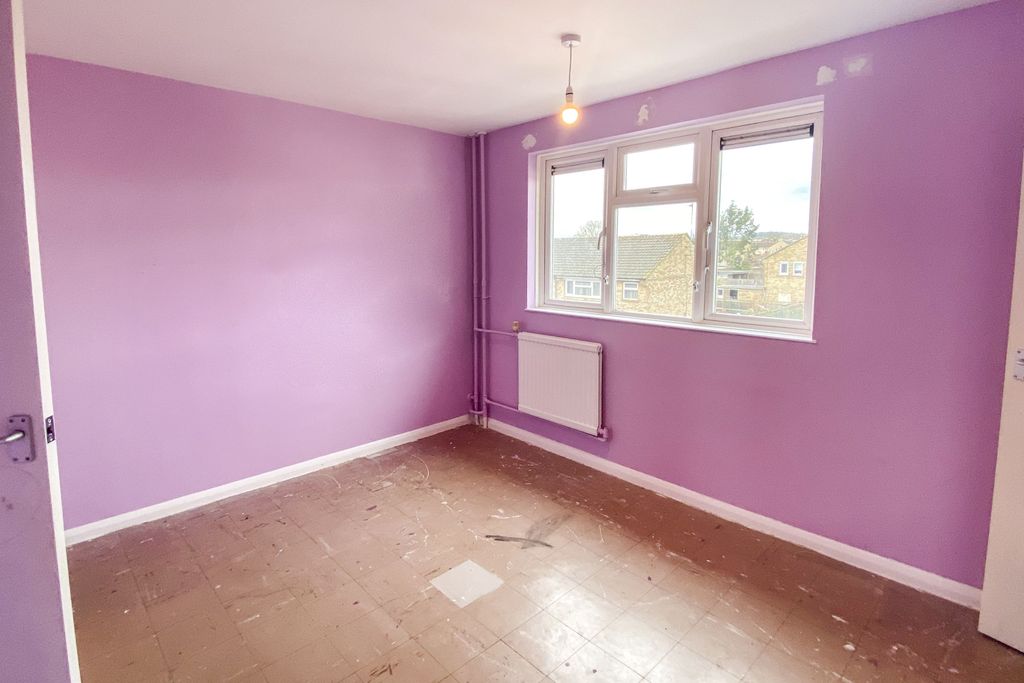 Property photo 3 of 14 Flat 48, Patchway, Chippenham, Sn14 0Hz