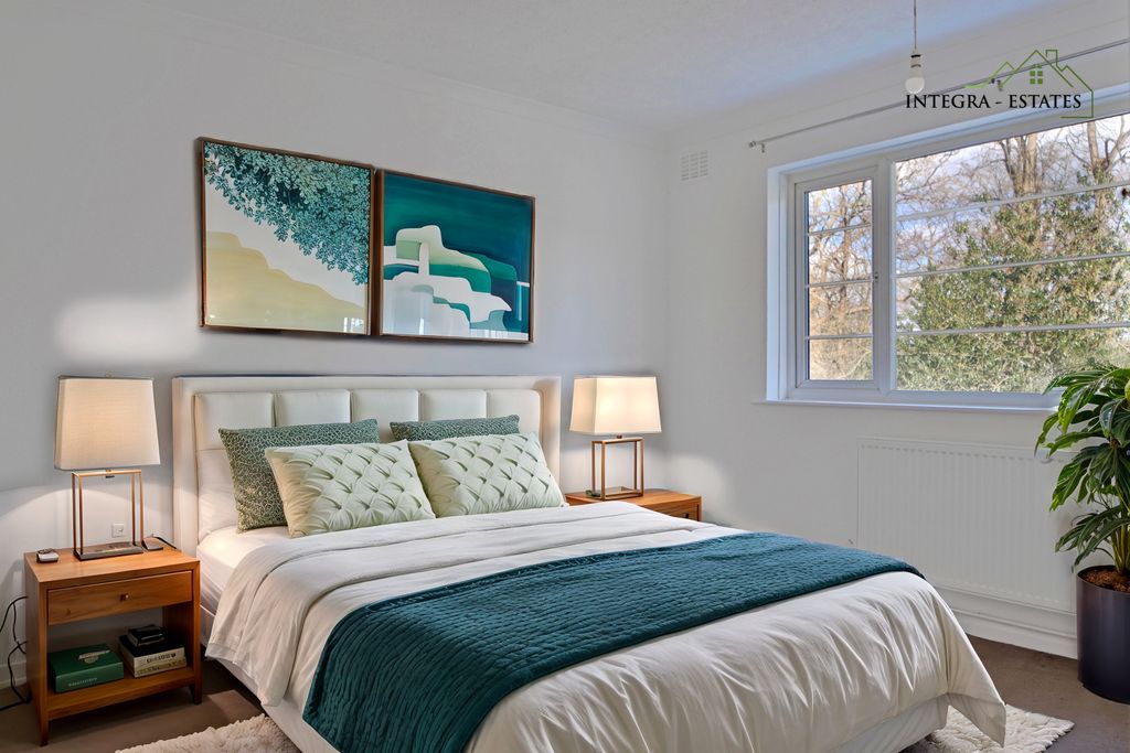 Property photo 3 of 19 Staged Bedroom