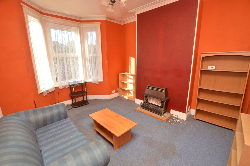 Property photo 2 of 14 Living Room