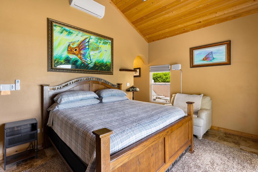Property photo 2 of 30