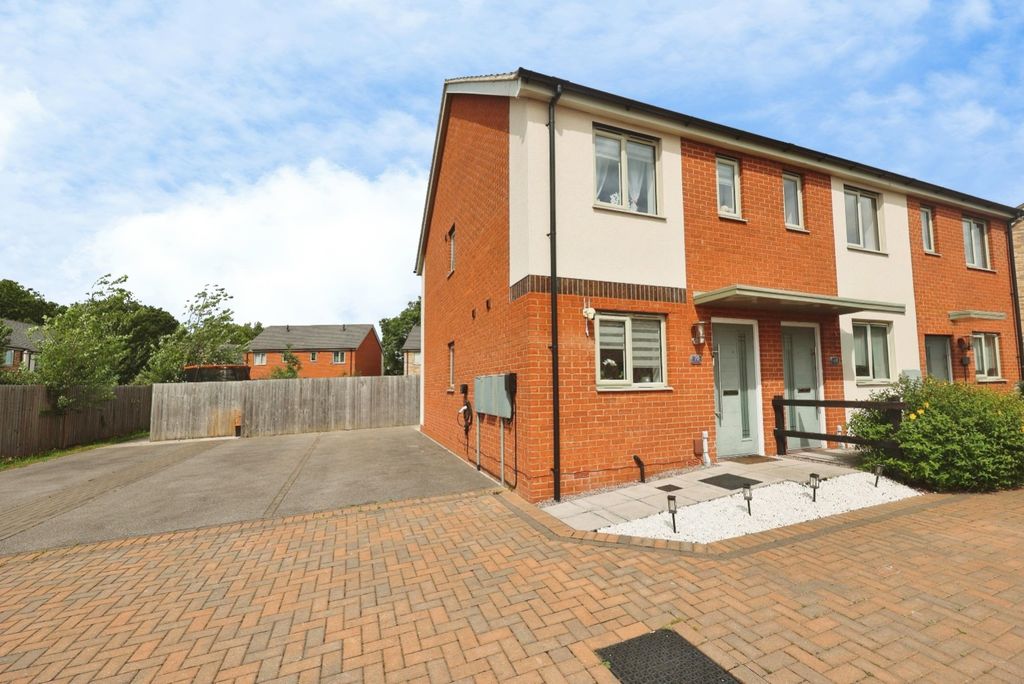 Property photo 1 of 18 5168481