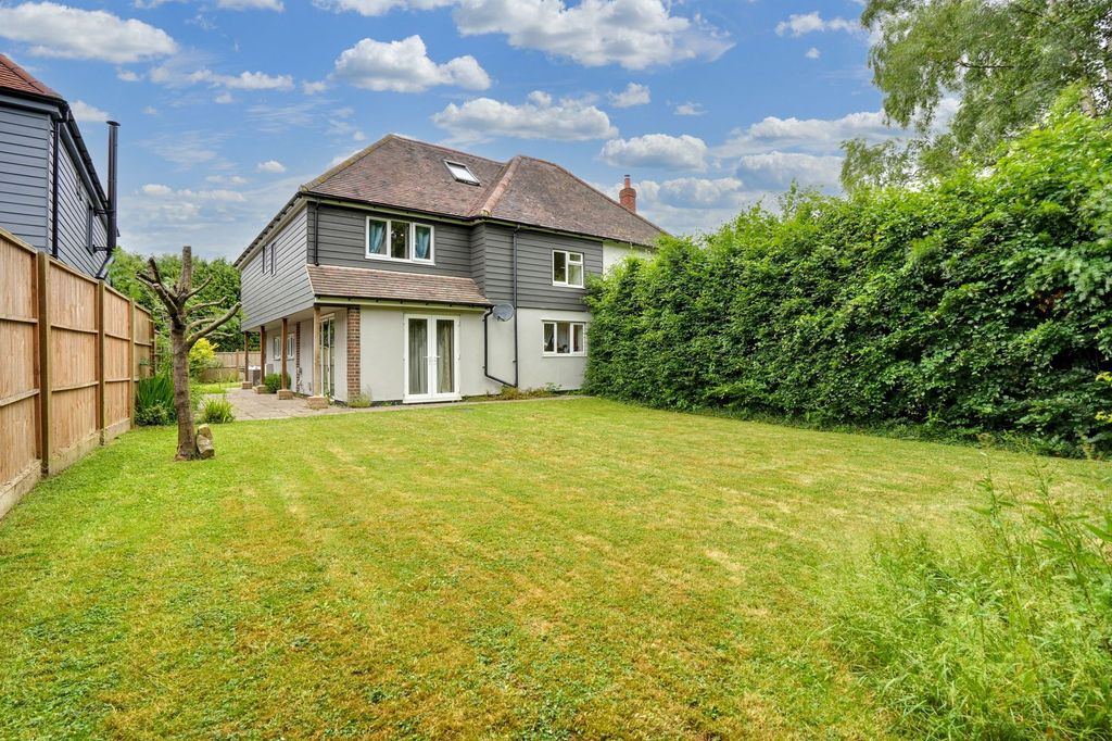 Property photo 2 of 30