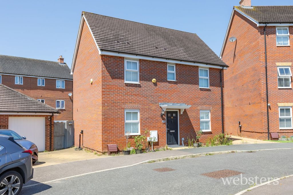 Property photo 1 of 18