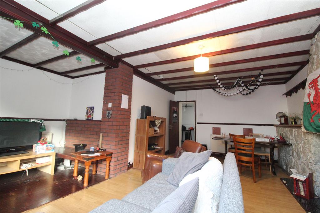 Property photo 3 of 16 Img_1392.Jpg