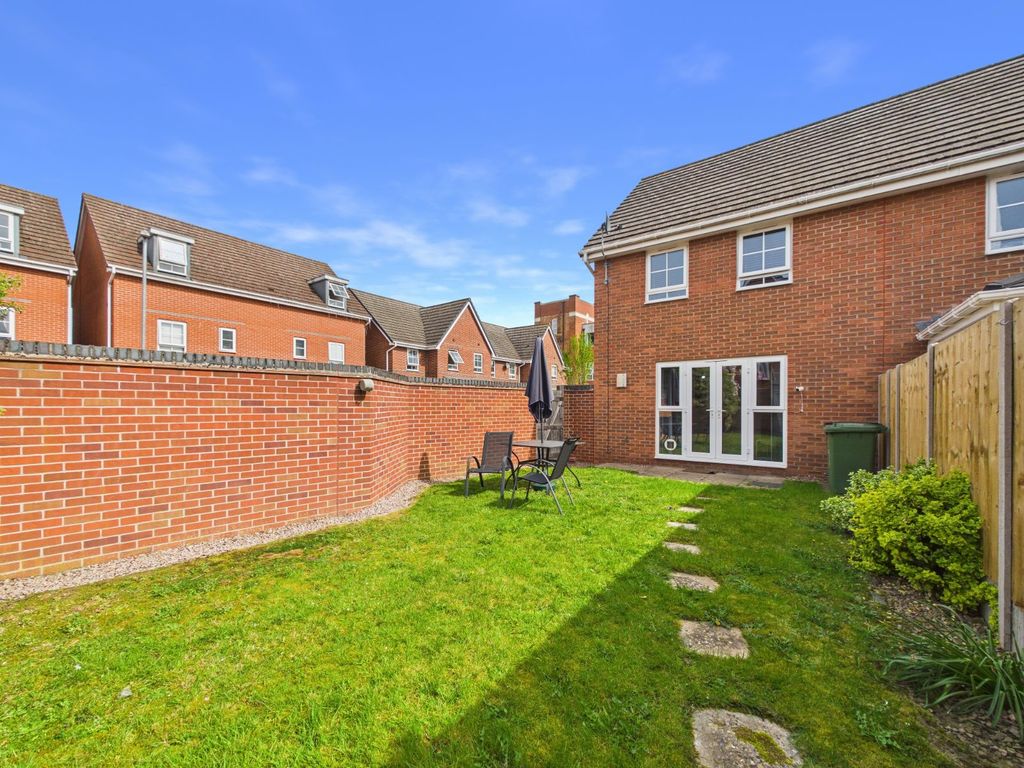 Property photo 2 of 12 Picture No. 01