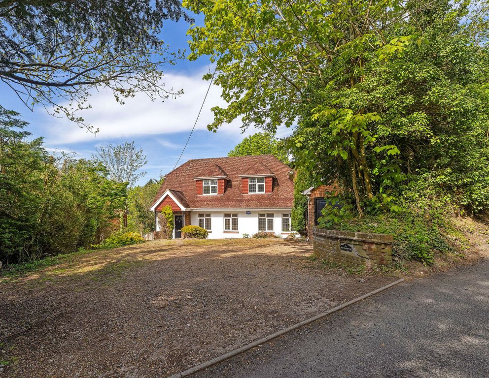 Property photo 1 of 20