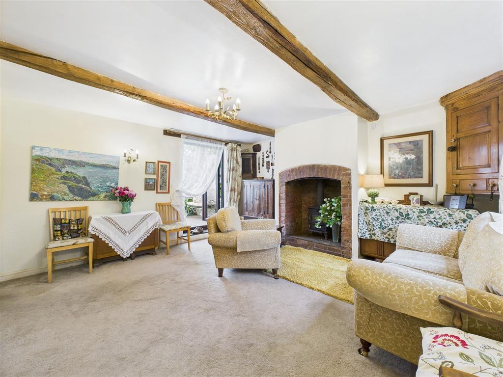 Property photo 2 of 17 Cam02453G0-Pr0099-Still007.Jpg