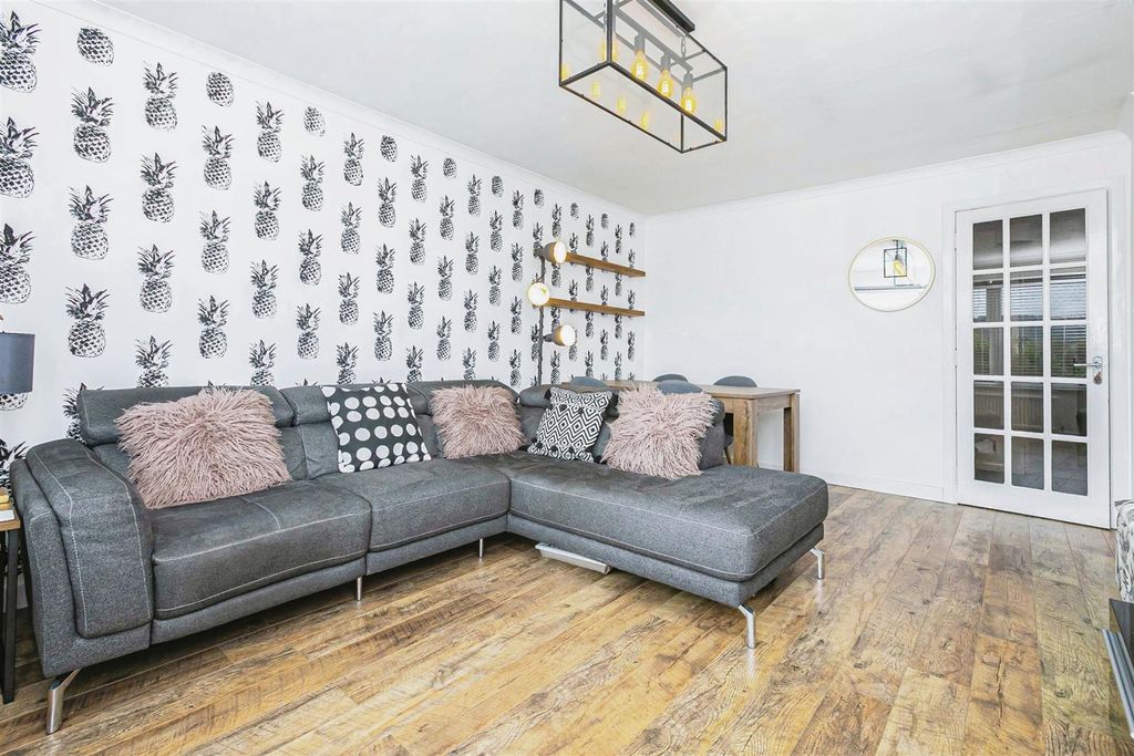 Property photo 2 of 17 Rdc0359Cupi Lounge (1).Jpg