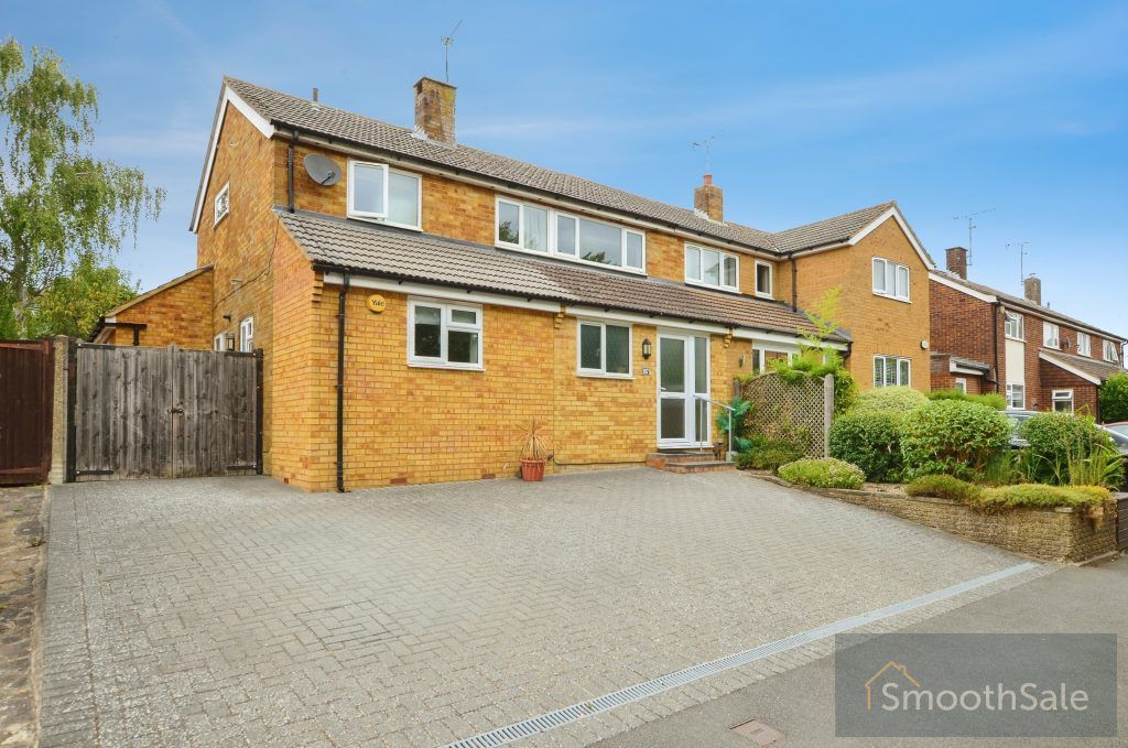 Property photo 1 of 32