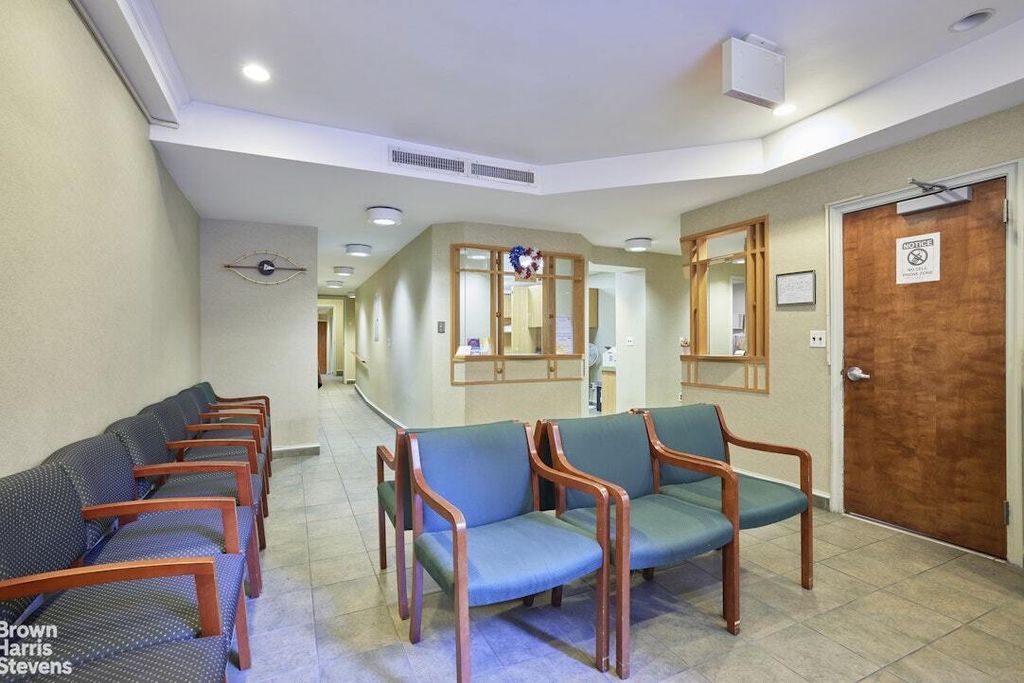 Property photo 2 of 19 <Alttext/>
