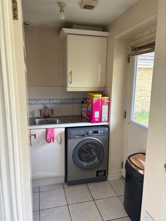 Additional image 10 of 5 bed detached house for saleNorfolk Place, Grays RM16