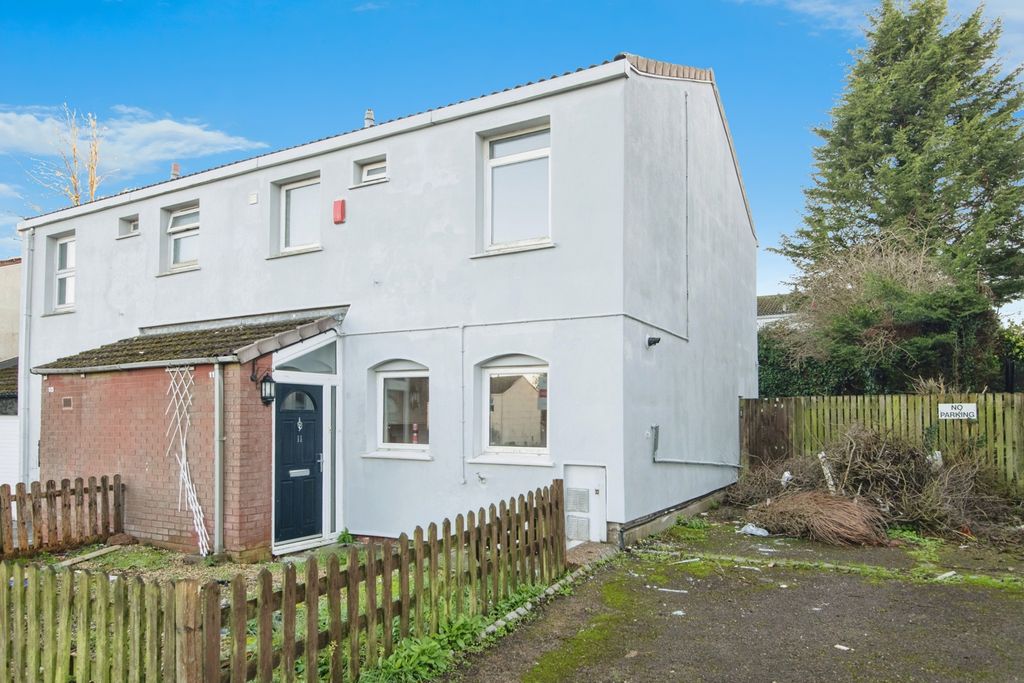 Property photo 1 of 20 Front