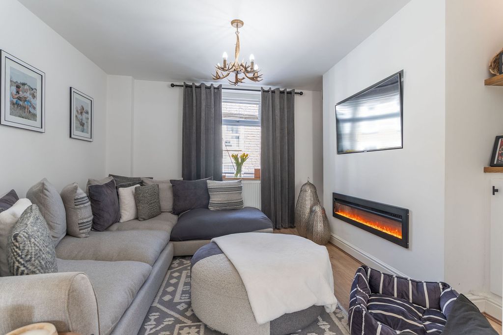 Additional image 6 of 3 bed terraced house for saleGlen View, Crumlin NP11