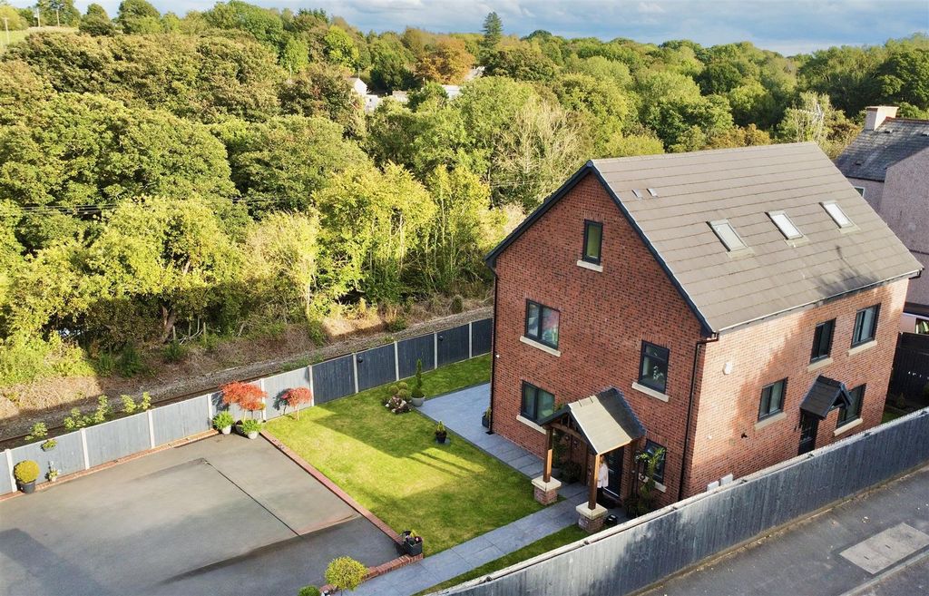 Property photo 2 of 50 Image5.Jpeg