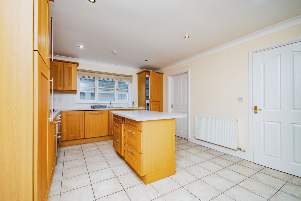 Property photo 3 of 26 Photography