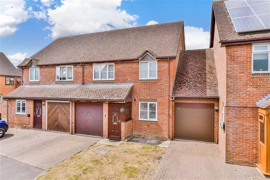 Property photo 3 of 16 External (Web)