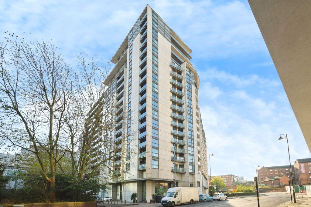 Property photo 1 of 15 Out-Building