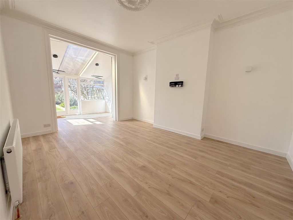 Property photo 2 of 8 Img_4667.Jpg