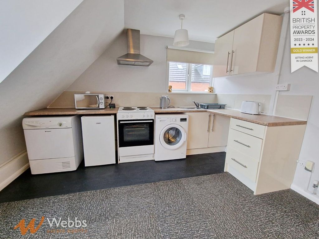 Property photo 3 of 8 Kitchen.Jpg