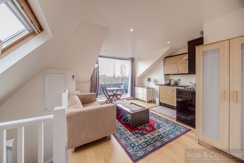 Property photo 3 of 7 Photo 2