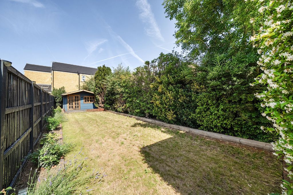 Property photo 3 of 13