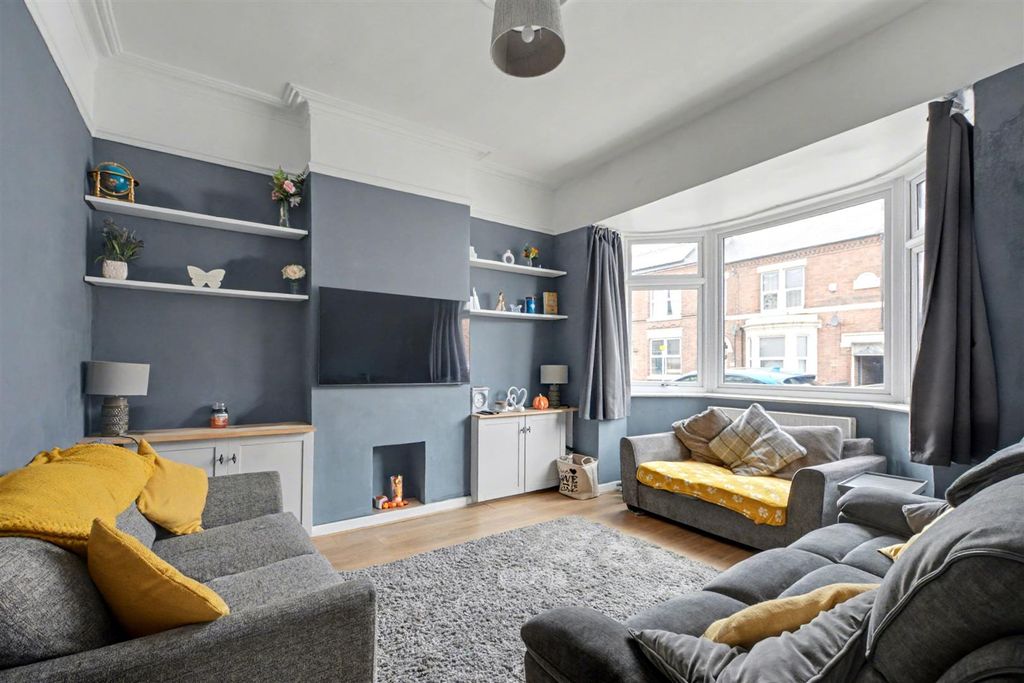 Property photo 2 of 21 Lounge.Jpeg