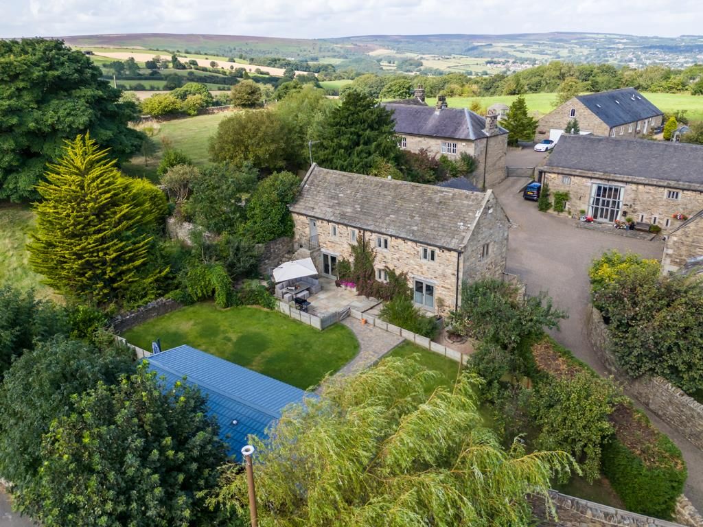 Property photo 1 of 44 Exterior And Gardens