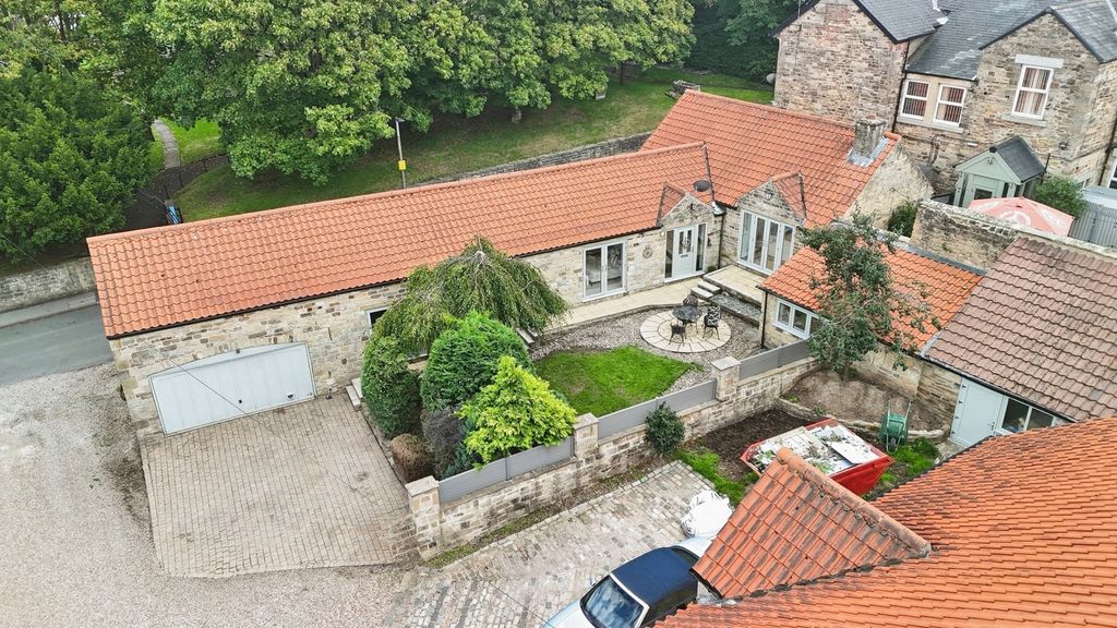 Property photo 1 of 41 Drone