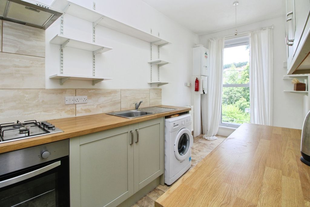 Property photo 2 of 15 Pbox-Img.Jpg