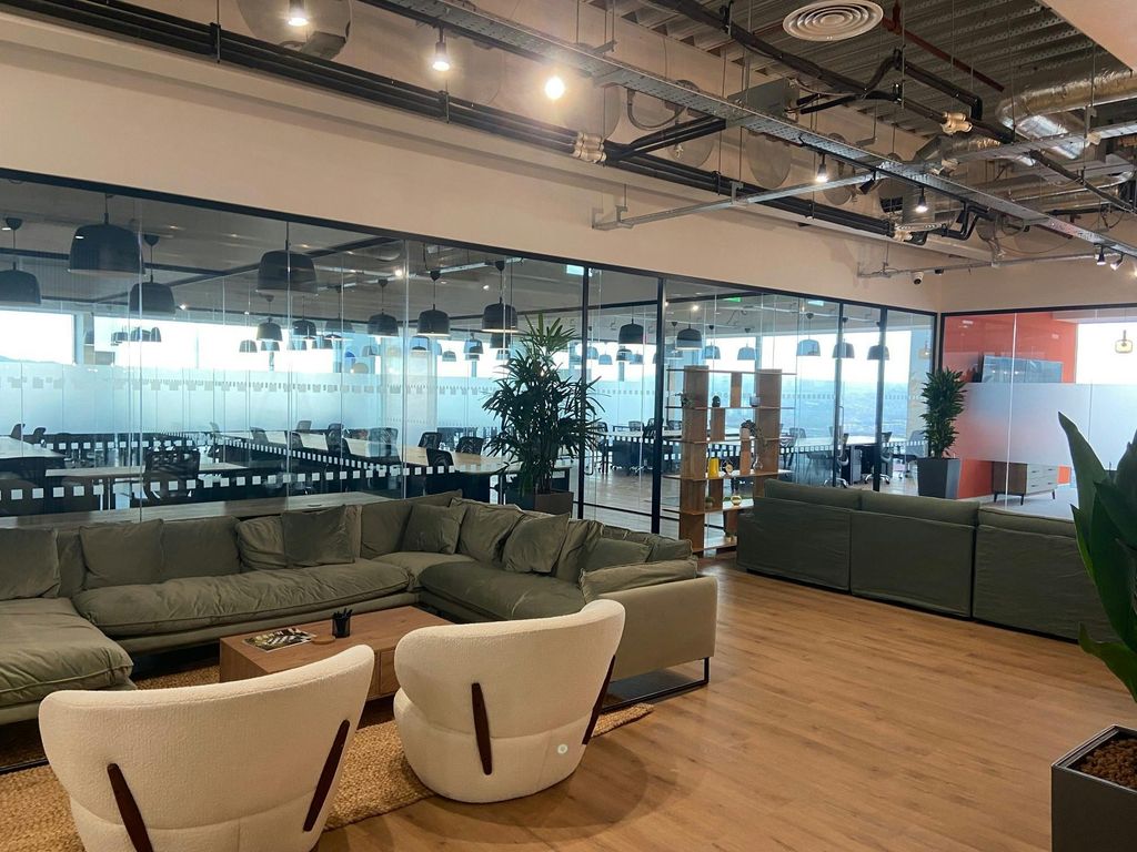 Property photo 2 of 12 Photo 2