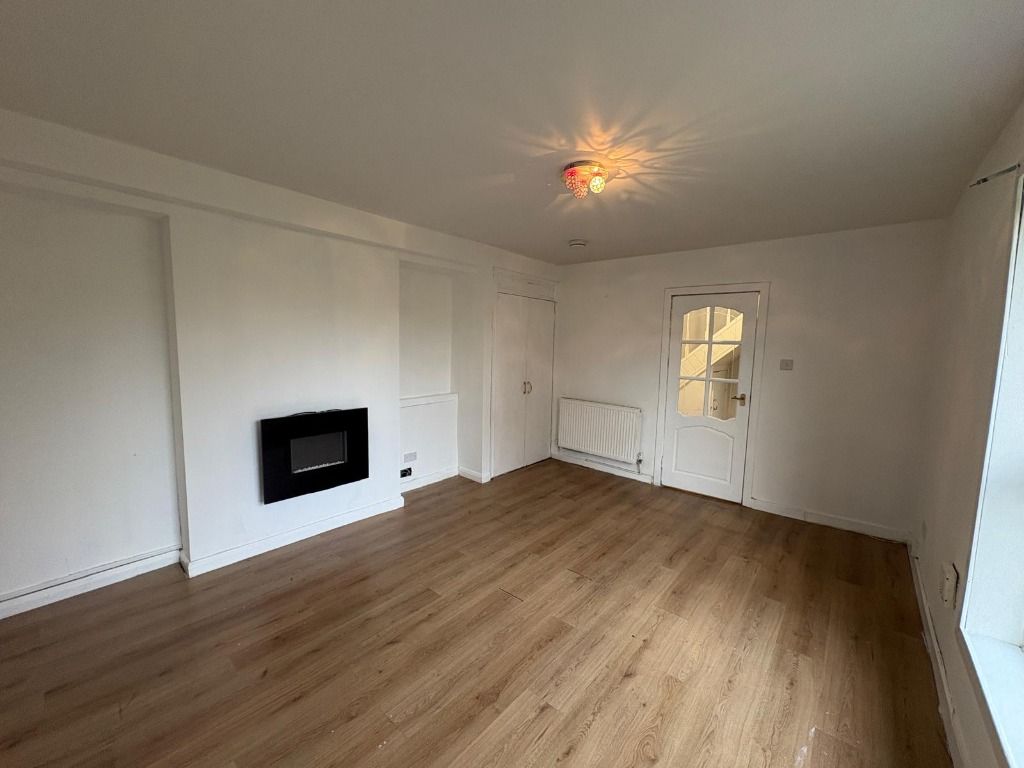 Property photo 2 of 13 Photo 2
