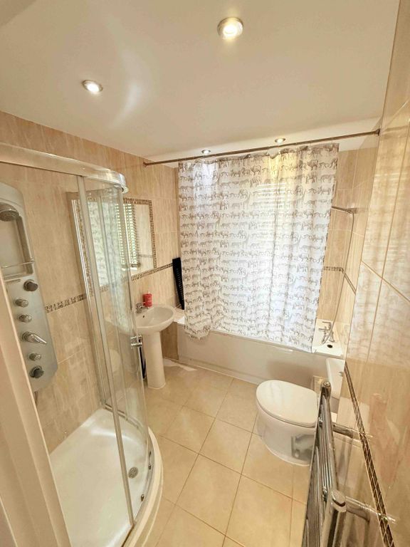 Property photo 3 of 43 Gallery