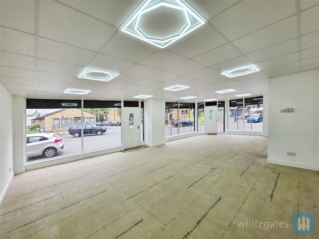 Property photo 2 of 38 Picture No. 20