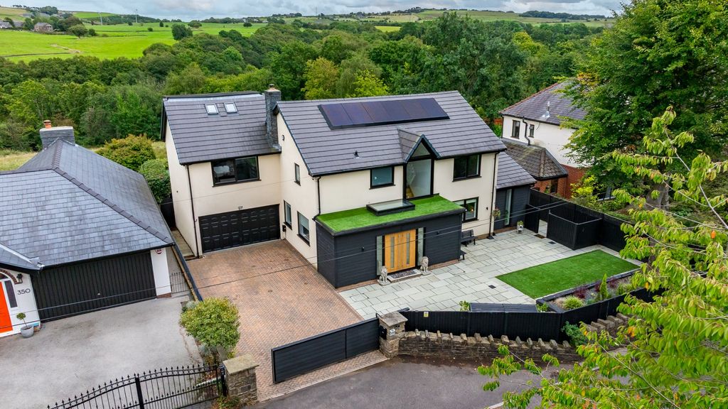 Property photo 1 of 83 4445662