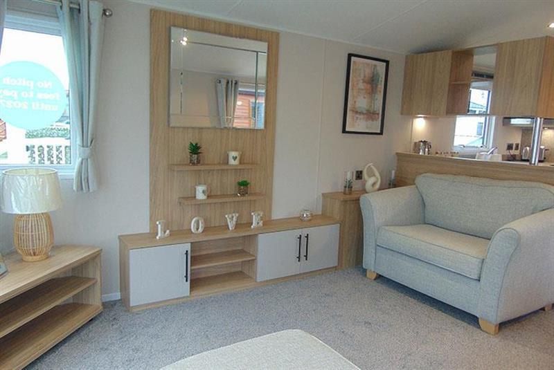 Property photo 2 of 9 007022 1 20260202 00.Jpeg