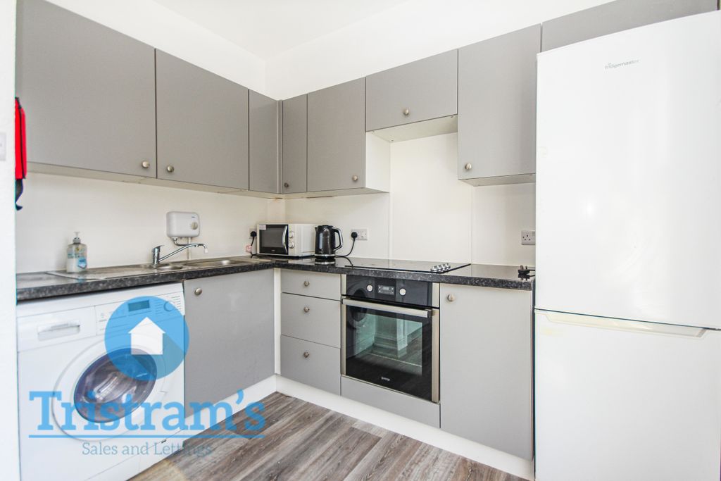 Property photo 2 of 10 Img_8904