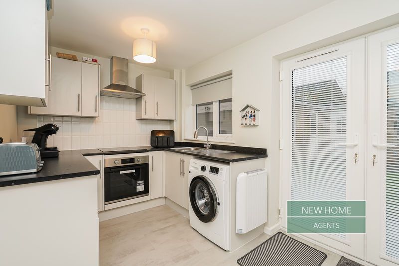 Property photo 2 of 28 Photo 11