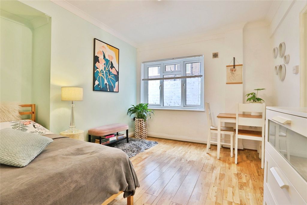 Property photo 1 of 14 Picture No. 07