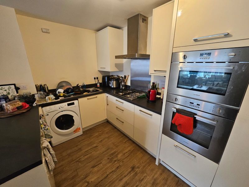 Property photo 2 of 11 Photo 3