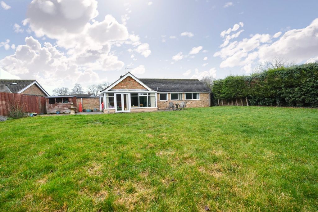 Property photo 3 of 14