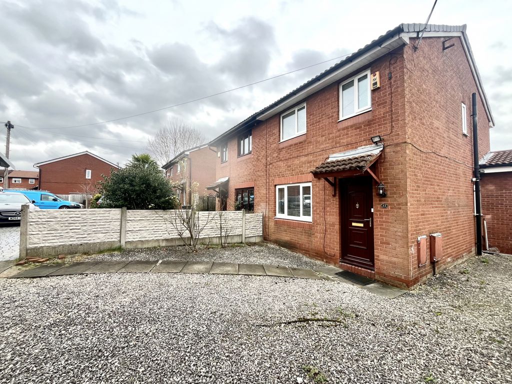 Property photo 1 of 23 4Â Bedroom Semi Detached For Sale